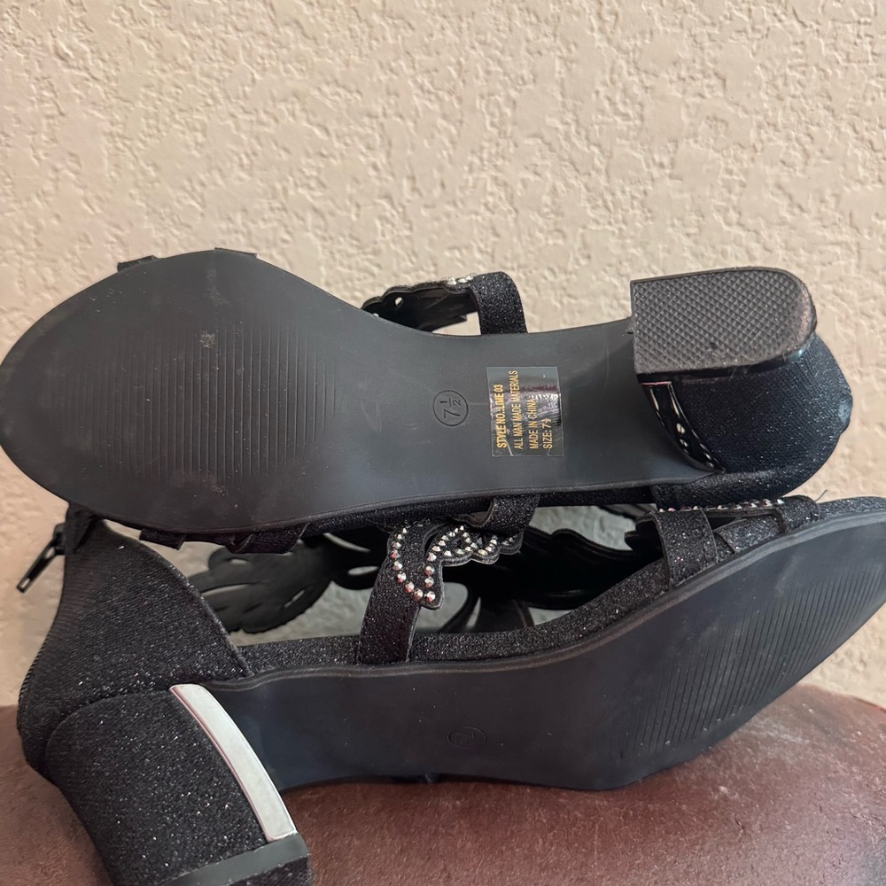 NIB Enzo Romeo Rhinestone Gladiator Heels - Picture 15 of 15